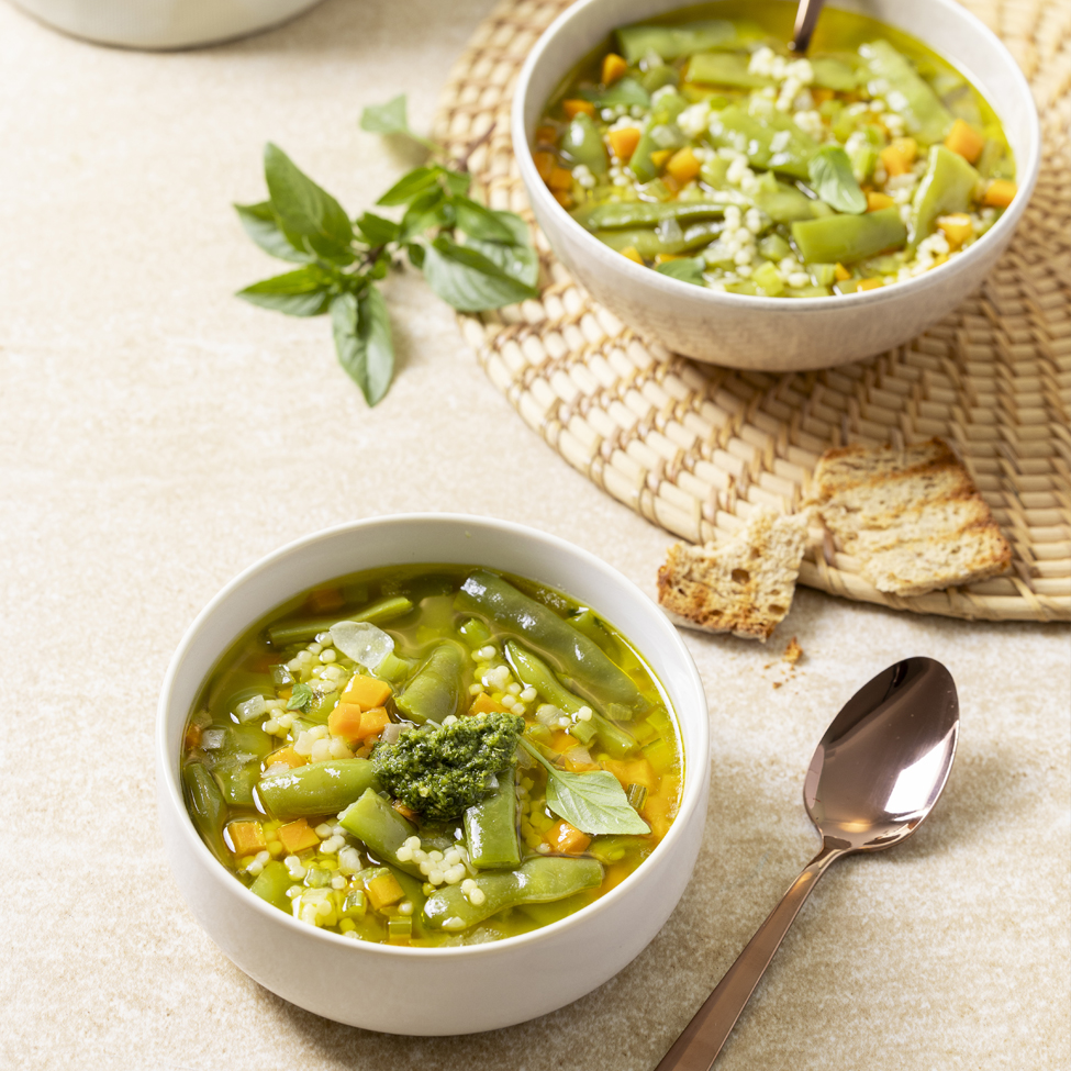 Minestrone με φασολάκια πλατιά και κουσκουσάκι