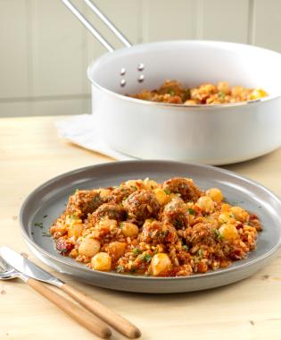 Φυτικά κεφτεδάκια με ρύζι με κρεμμυδάκια στρογγυλά